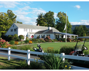 home of the Williams golf teams, has an 18-hole, par-71 course with practice facilities that include a putting green, a bunker and wedge area, and golf nets.