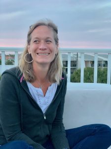Expressive Art & Wellness: Connecting to Nature with Chenoweth Stites Allen ’92